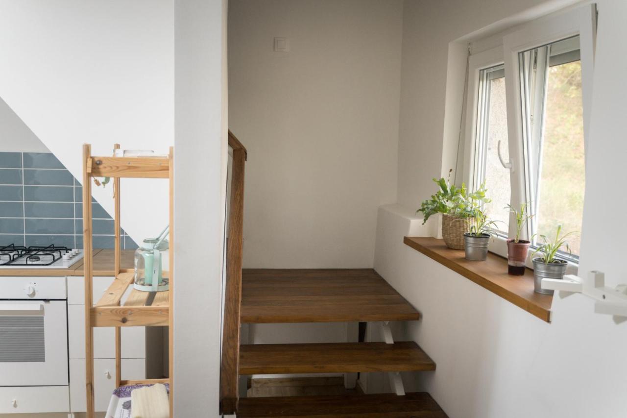 Vila Hegyestu-Laba Vendeghaz Zánka Exteriér fotografie